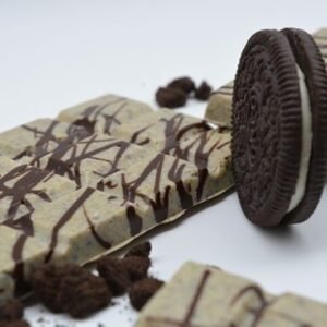 PE COOKIES & CREAM DREAMS MUSHROOM CHOCOLATE BAR